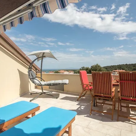Appartement Alice App2 Ližnjan