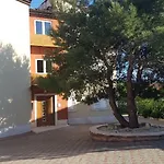 Alice App2 Liznjan